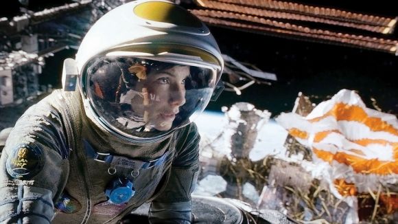 L'AASCV proposa avui un cinefòrum amb el film 'Gravity'