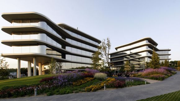 Grifols convoca una junta d'accionistes aquest divendres a la seu de Sant Cugat