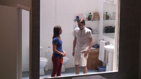 Alt: 'L'habitació blava' escalfa el Teatre-Auditori amb un retrat sobre les relacions