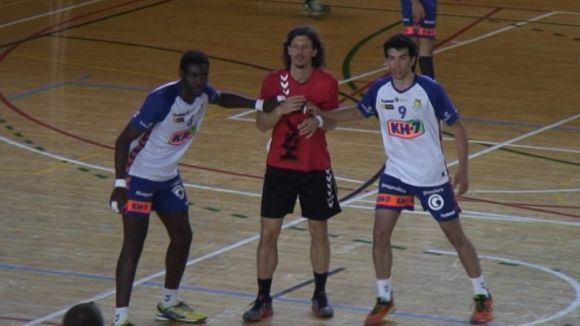L'Handbol Sant Cugat cau de manera contundent davant el BM Granollers B amb la categoria ja salvada