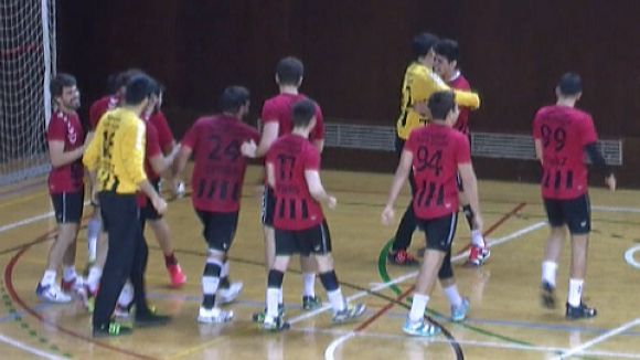 L'Handbol Sant Cugat s'estrena amb derrota a la pista de l'OAR Gràcia