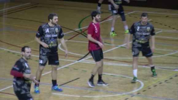 Un Handbol Sant Cugat molt seriós frega la proesa però cau davant el potencial del BM La Roca