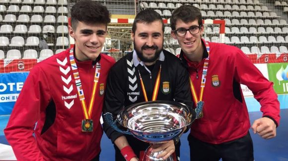 La selecció catalana juvenil d'handbol s'estrena amb una victòria i una derrota a l'Estatal