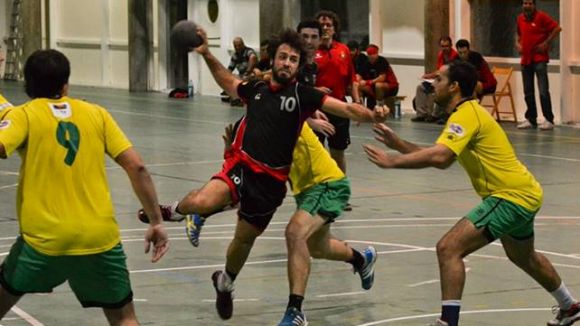 Alt: L'Handbol Sant Cugat esborra el Bordils i festeja la classificació per al play-off