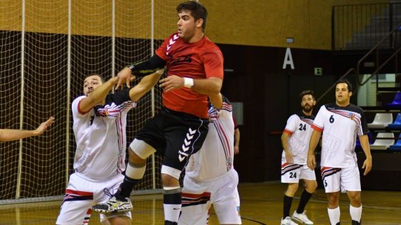 El BM Granollers B imposa la seva llei davant l'Handbol Sant Cugat