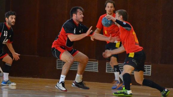L'Handbol Sant Cugat suma sensacions per endur-se el segon triomf del curs