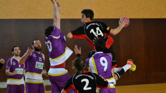 L'Handbol Sant Cugat es desdibuixa als últims minuts i cau davant el Sant Martí