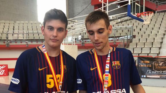 Marcos Montiel i Xavi Masot, campions d'Espanya infantil d'handbol amb el FC Barcelona