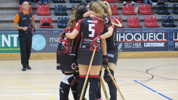 El Patí Hoquei femení juga aquest divendres a Terrassa l'anada de la repesca per disputar la fase d'ascens