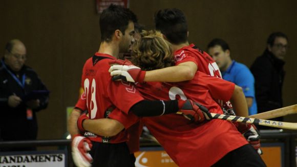 El PHC Sant Cugat s'imposa al Burguillos en un partit calent