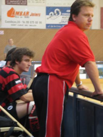 Alt: Tornen a perdre