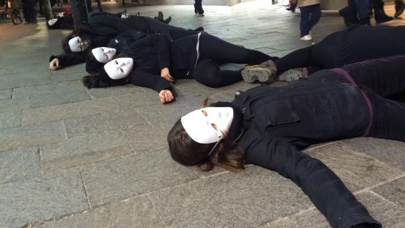 Arran i Hora Bruixa reclamen accions per acabar amb la violència contra les dones