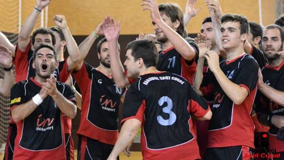 Alt: L'Handbol Sant Cugat, orgullós d'un ascens pel qual 's'ha treballat molt'