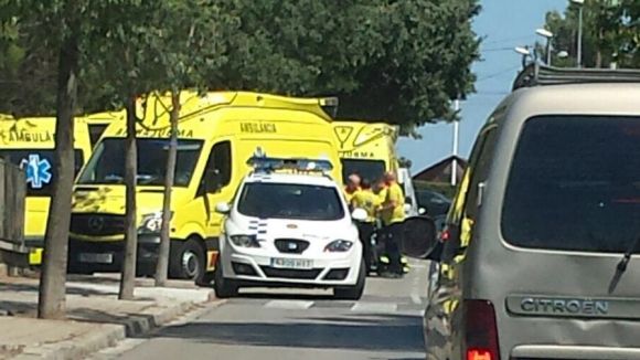 Un motorista en estat menys greu arran d'un xoc contra un cotxe a Valldoreix