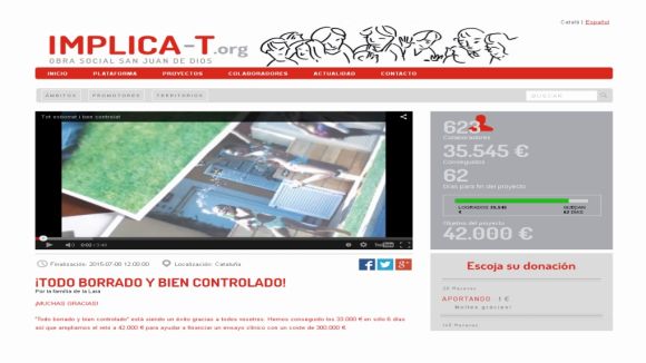 Tres generacions de la família Pellicer s'uneixen en una exposició solidària