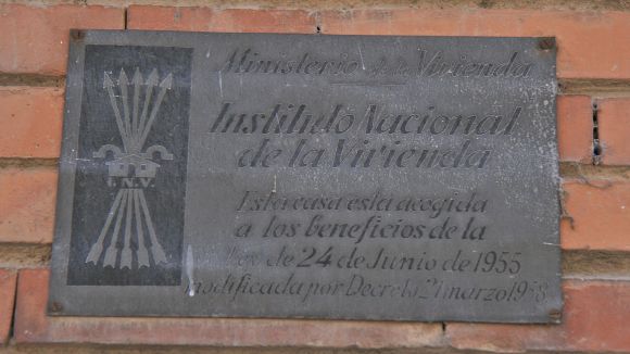 ICV-EUiA demana acomplir les mocions aprovades per retirar els símbols franquistes