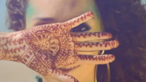 Izah i RCA Flacos aterren al programa 'Clips' de Cugat tv