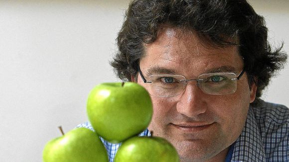 JM Mulet: 'Si la 'medicina' alternativa funcionés, s'estudiaria a les facultats'