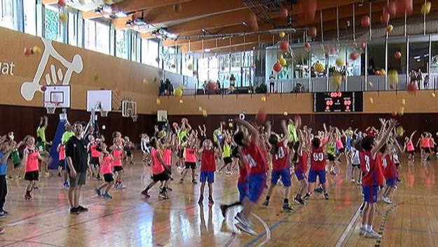 L'esport escolar mostra bona salut amb una jornada farcida d'activitats per acomiadar la temporada