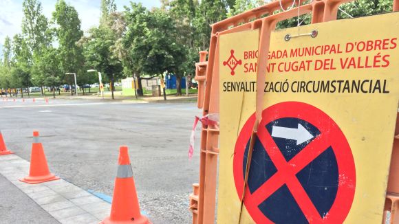 Es limita l'aparcament a Josefina Mascareñas per treballs de repintat