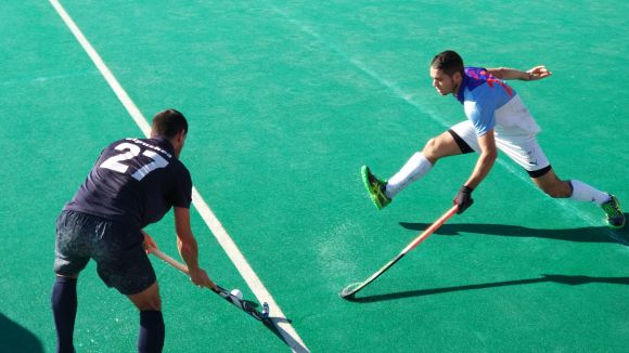 El Junior masculí deixa escapar dos punts a casa davant el penúltim, un rocós Atlético San Sebastián