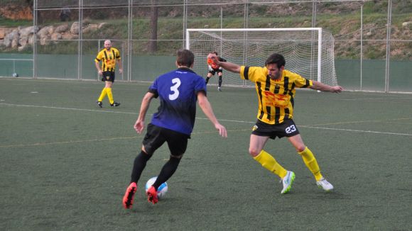 Alt: El Junior pretén fer trontollar el lideratge del Sant Joan Despí