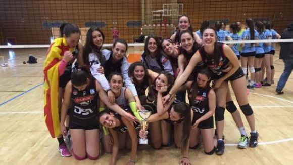 El juvenil del Volei Sant Cugat afronta l'Estatal amb optimisme després del bon paper a la Superlliga