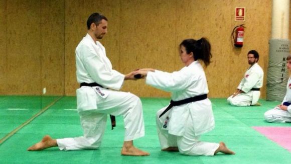 Carlos Arias assoleix el 2n Dan i altres tres karatekes del CKSC ja són 1r Dan