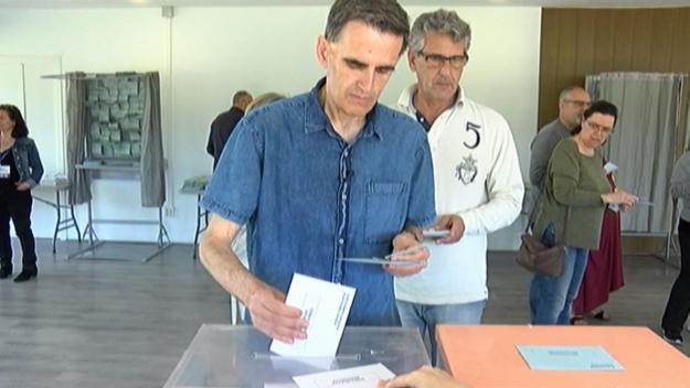 Persones amb discapacitat intel·lectual voten per primer cop a les eleccions municipals de Sant Cugat
