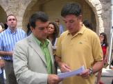 Alt: Joan Laporta s'apropa a les 5.000 signatures després del seu pas per Sant Cugat