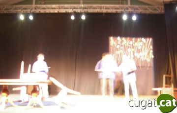 La lectura a la fresca d'Un dia' de Rodoreda aplega unes 200 persones a Valldoreix