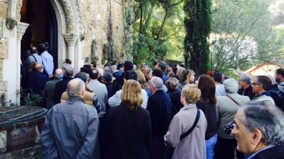 Multitudinari adéu a mossèn Pere al Santuari de les Planes