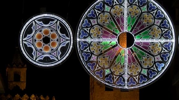 El Nadal ja ha arribat a Sant Cugat amb la tradicional encesa de llums