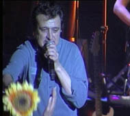 Manolo García transforma el públic del Teatre-Auditori amb un concert explosiu