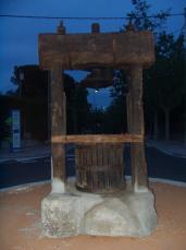 La plaça Mas Roig de Valldoreix s'inaugura com un record al passat vinícola de la vil·la