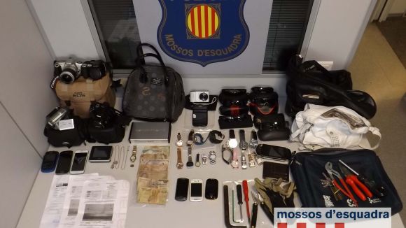 Consells de seguretat dels Mossos per evitar robatoris als domicilis