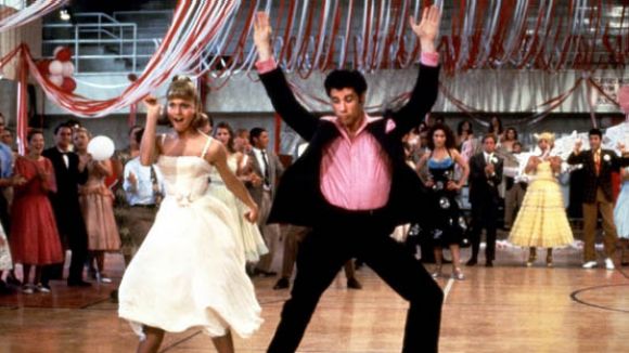 El cicle de cinema a la fresca al Mercantic comença avui amb John Travolta