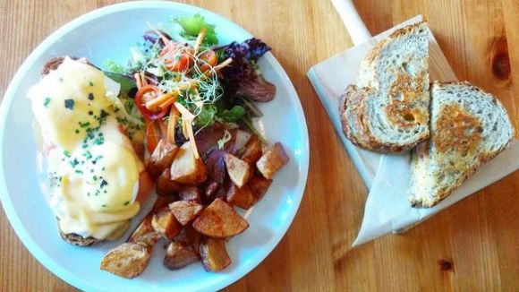 Propostes per anar a prendre un bon brunch al 'Amb molt de gust' del SAF