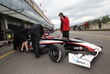 Alt: Joan Villadelprat prem l'accelerador