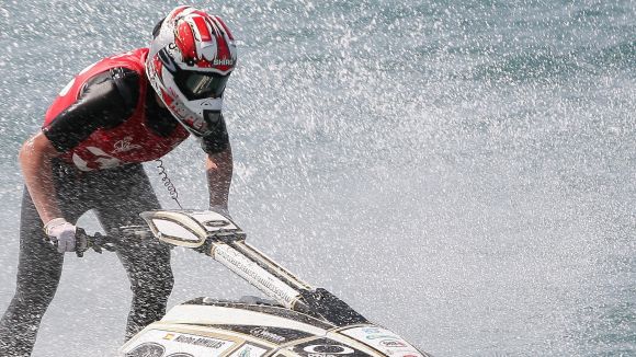 El pilot del CAR Nacho Armillas queda subcampió del món de motonàutica