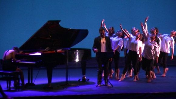 La paraula pren cos a la Nit de Poesia 2016