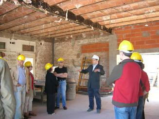 Els valldoreixencs visiten les obres de la nova seu de l'EMD