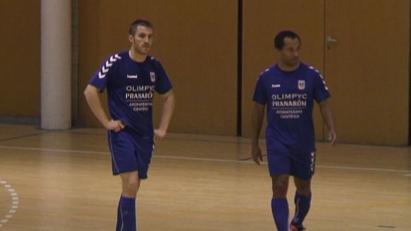 L'Olímpyc Floresta cau davant el CCR Castelldefels en un partit molt calent amb tangana final inclosa