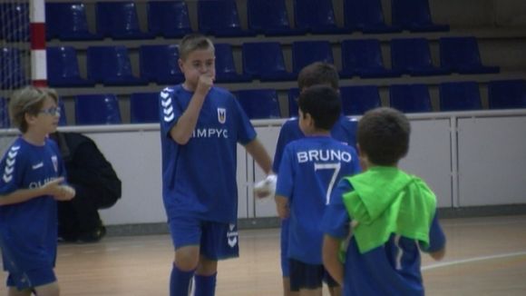 L'Olímpyc Floresta motiva els seus aficionats a votar per la proposta de climatitzar Can Llobet