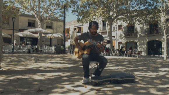 Oriol Saltor arriba al programa 'Clips' amb el tema 'Blue rag'