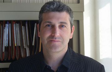 Òscar Serrano: 'Les entitats financeres no van explicar els riscos que comporta comprar els 'swaps''