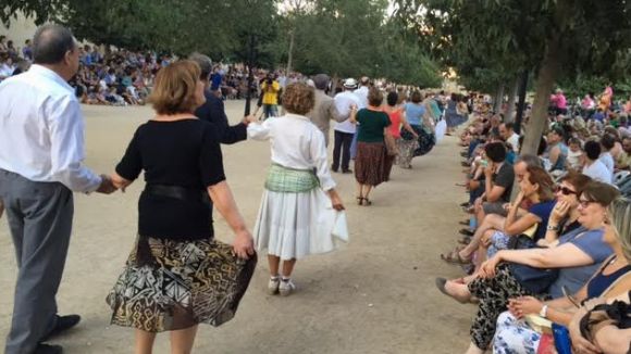 El 'Paga-li, Joan' i el seguici de Sant Pere mantindran viva la flama més tradicional de la Festa Major