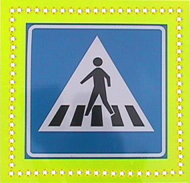 L'Ajuntament millora la senyalització viària a l'entorn de les escoles públiques