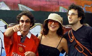 Pastora omple de 'pop electrodomèstic' el Parc Ramon Barnils