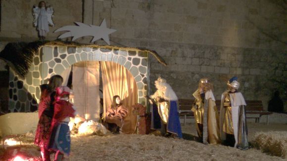 El Pessebre Vivent porta un any més la màgia del Nadal als Jardins del Monestir